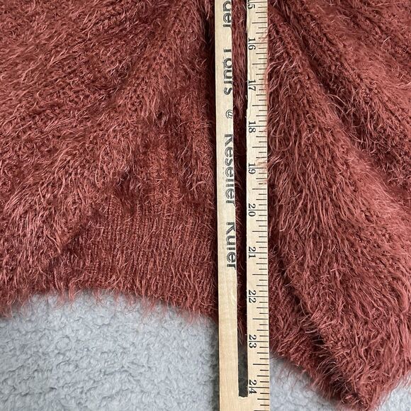Sadie And Sage Front Twist Fuzzy Sweater Rust Orange Color Size M - Picture 6 of 6